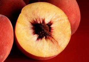 Губим ползите от плодовете с интензивно потене
