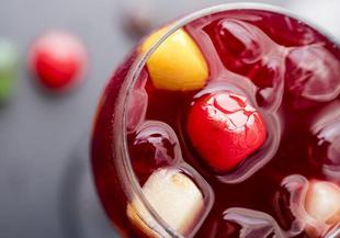 Сангрия – испанският летен нискоалкохолен коктейл за разхлаждане