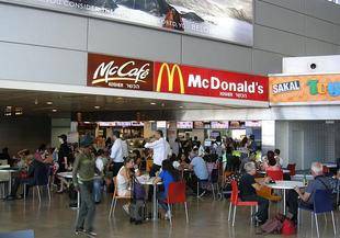 Американците останаха без McDonalds и KFC