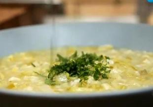 Профирна постна супа с ориз и тиквички