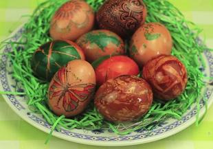Български модерни начини за боядисване на яйца