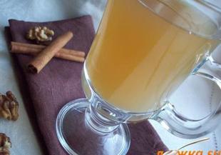 Джинджифилов чай с мед и лимон