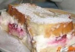 Сладък сандвич тип торта от стар хляб