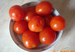Мариновани домати в буркан