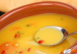 Супа с пилешки гърди, царевица и зеленчуци