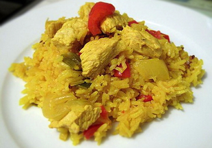 Пикантно пиле с ориз басмати