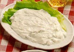Дзадзики - гръцка млечна салата