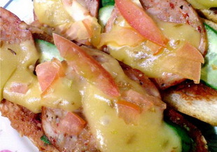 Франзелен сандвич със салам