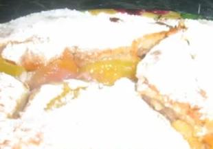 Кейк с праскови, канела и орехи