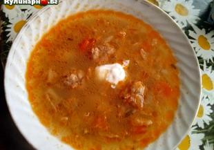 Щи – украинска супа с топчета и кисело зеле