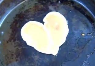 Палачинка във формата на сърце