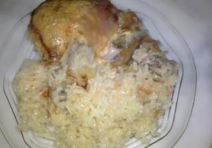 Традиционно пилешко с ориз на фурна