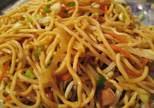 Пържени китайски спагети (mie goreng)