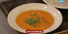 Бобена супа с бекон и домати