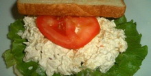 Сандвич с пилешко и майонеза