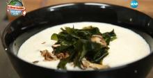 Постна азиатска супа с уакаме и гъби
