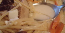 Спагети в млечна супа