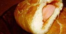Домашни пирожки с кренвирши