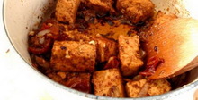 Тофу в сос от домати и балсамов оцет
