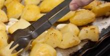 Карамелени картофи в патешка мас