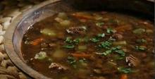 Супа с телешки бульон, леща и картофи