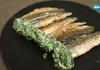 Печени малки рибки със зелен сос