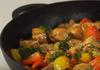 Пиле със зеленчуци и гъби по китайски