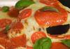 Домашна пица на тиган с пеперони и моцарела