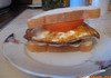 Сандвич с яйце за закуска на любимия мъж