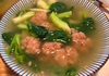 Севернокорейска супа с кюфтенца