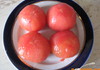 Как се бели домат с упорита ципа