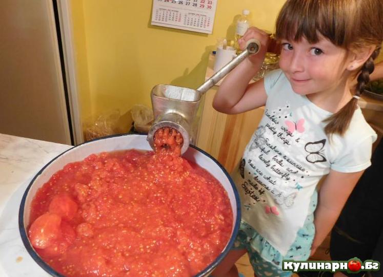 мелене на домати с домашна месомелачка