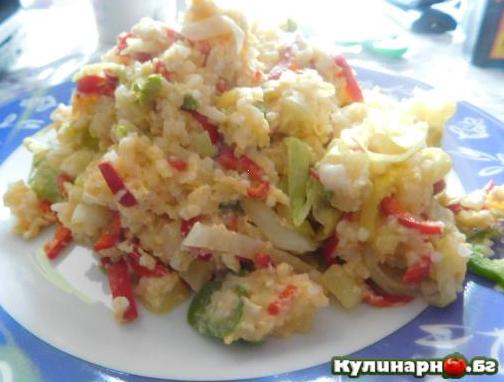 ориз на тиган със зеленчуци