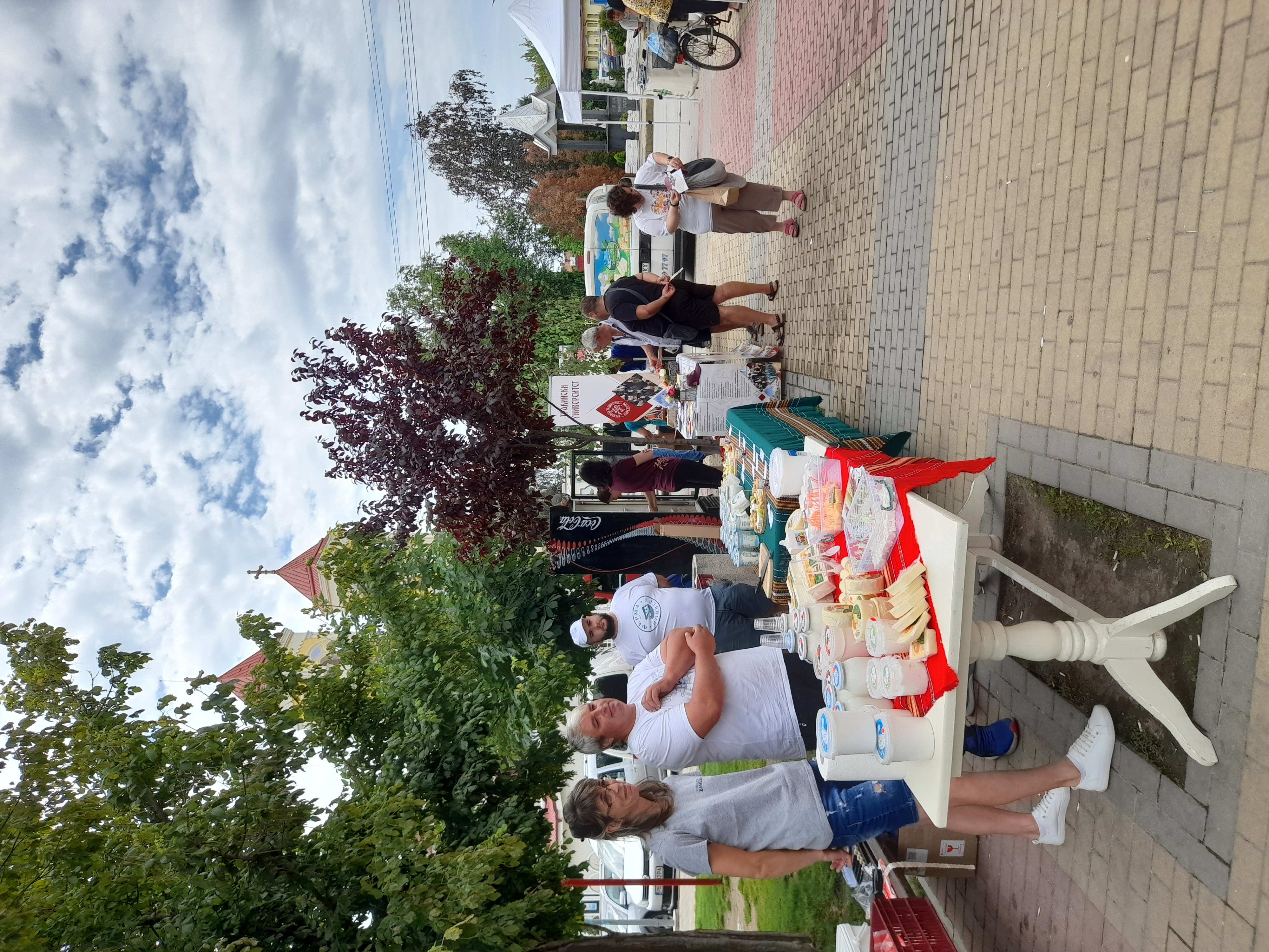 Фестивал на балканскоро сирене в Раковски